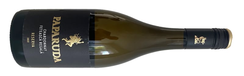 Paparuda Estate Reserve Chardonnay Feteascǎ Regalǎ 2022, Romania