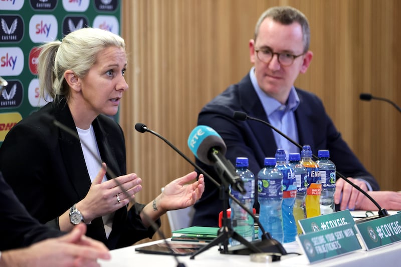 Republic of Ireland WNT head coach Carla Ward with FAI chief executive David Courell. Photograph: Laszlo Geczo/Inpho