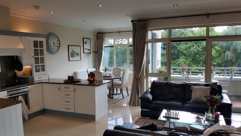 kitchen/living/dining area