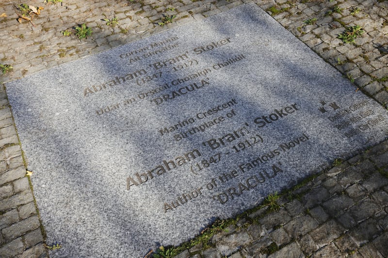 The plaque in honour of Bram Stoker in the park at Marino Crescent