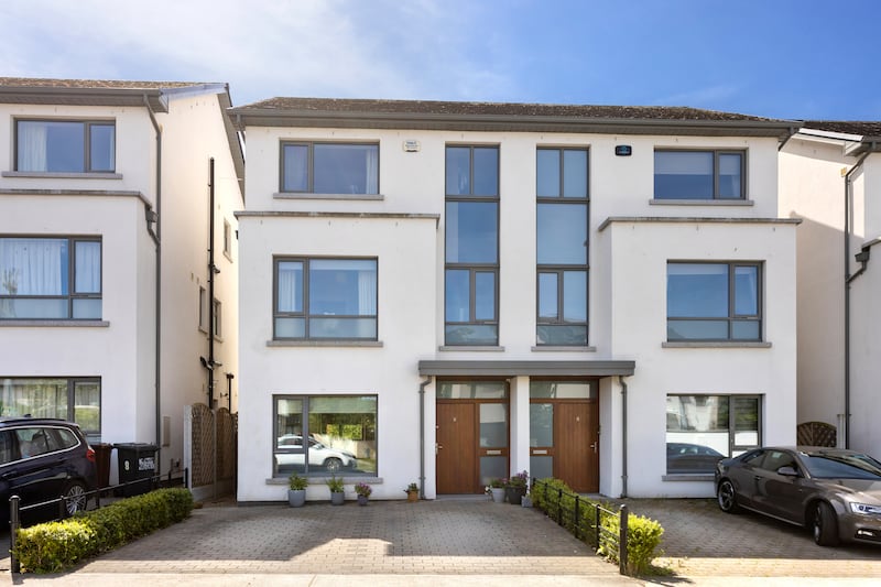 8 Taney Green, Taney Road, Dublin 14, has a west-facing back garden.