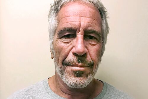 Jeffrey Epstein died following errors and mismanagement at New York jail - report