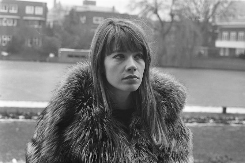 Françoise Hardy: French singer for whom fame was a ‘gilded prison’