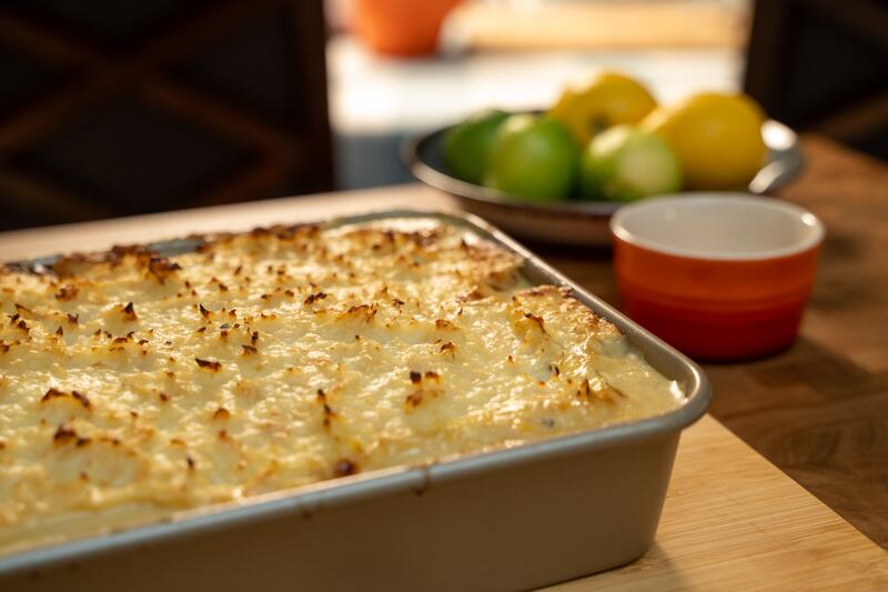 Chicken and tarragon pie made with Sicín Sásta breasts