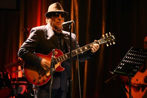 Van Morrison drops live music legal challenge against Stormont