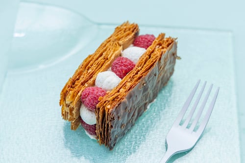 Mille-feuille with vanilla cream and raspberries