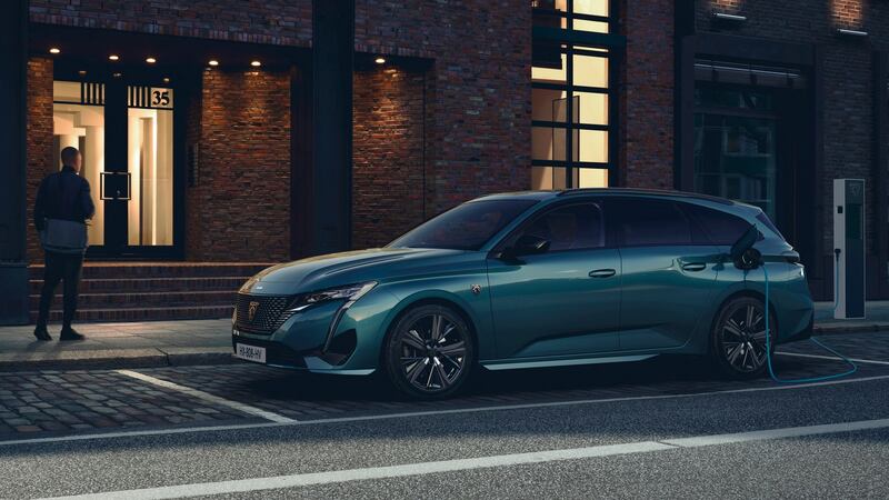 While Peugeot is making much of the 308’s SW estate version, the hatchback version  will be the big seller in Ireland