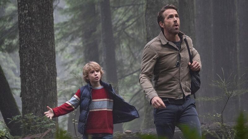 Walker Scobell and Ryan Reynolds in The Adam Project