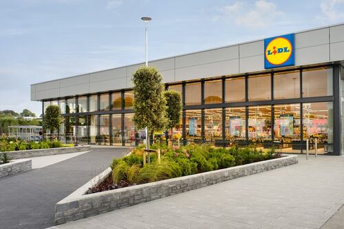 Kickstart a bright future with Lidl’s innovative work and study programme