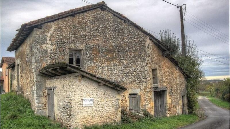 House in St Quentin de Chalais, Poitou Charentes, France