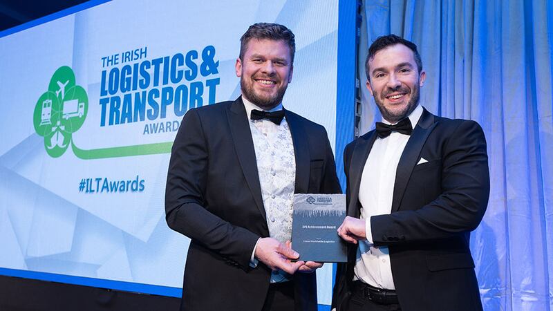 Conor Mannion, Business Development Manager Ireland, AutoStore, presents the 3PL Achievement Award to Jack Lenihan, Crane Worldwide Logistics.