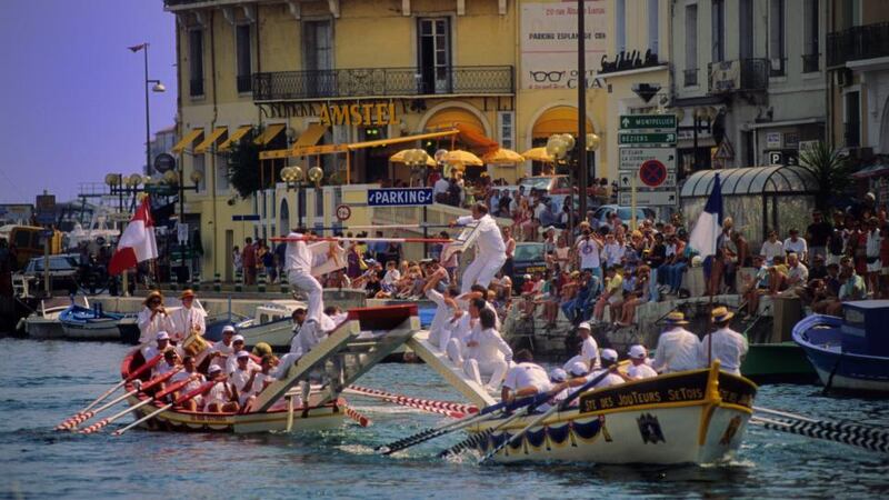 Boat jousting in the town of Sète