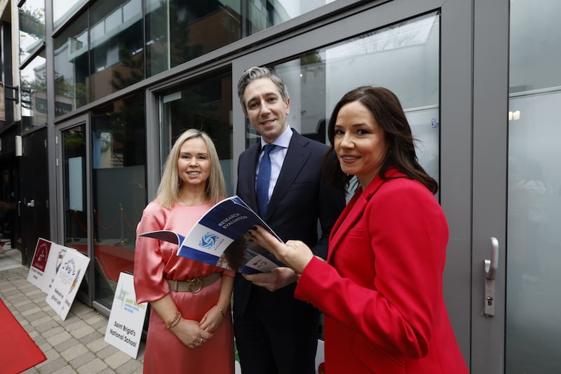 At the launch of the "It Takes A Village" research in Greystones, Co Wicklow, were Rachel Harper, principal of St Patrick's NS, Tánaiste Simon Harris and research author Mags Crean, Maynooth University.  Photograph Nick Bradshaw