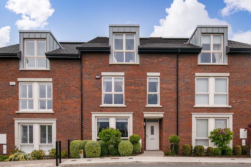 2 Cualanor Avenue, Cualanor, Dun Laoghaire, Co Dublin