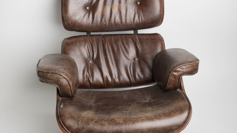 Leather chair from a selection €50–€100