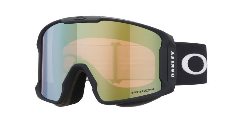 Oakley Line Miner Ski Goggles, €160 at Great Outdoors