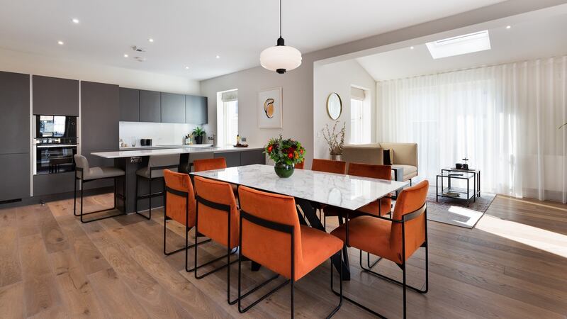 Kitchen and dining area.