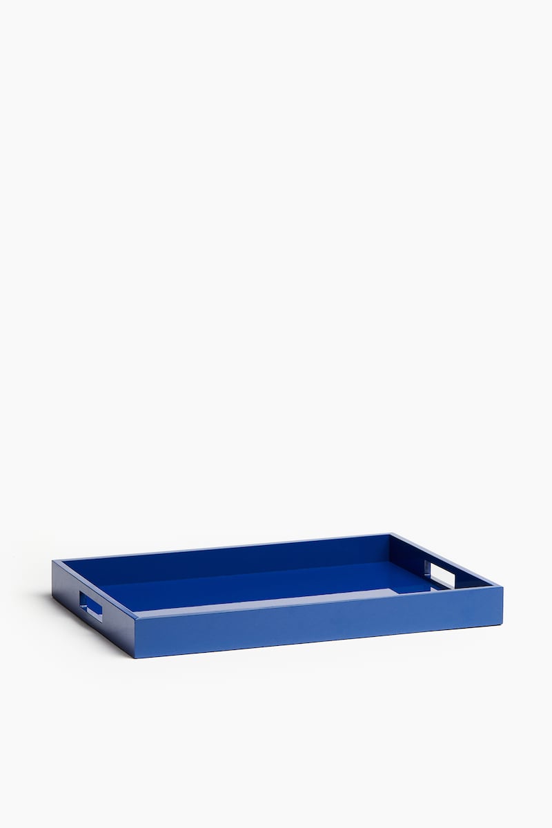 Lacquered tray, €34.99, hm.com