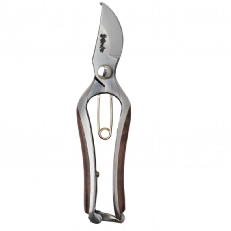 Kurumi secateurs from Niwaki (€189, howbertandmays.ie)