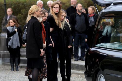 Mourners bid farewell to ‘beguiling’ critic Eileen Battersby