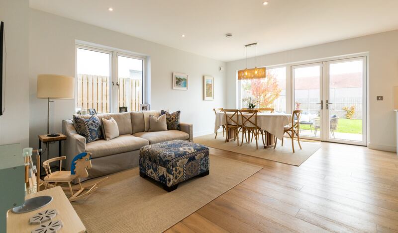 Open plan living/dining area