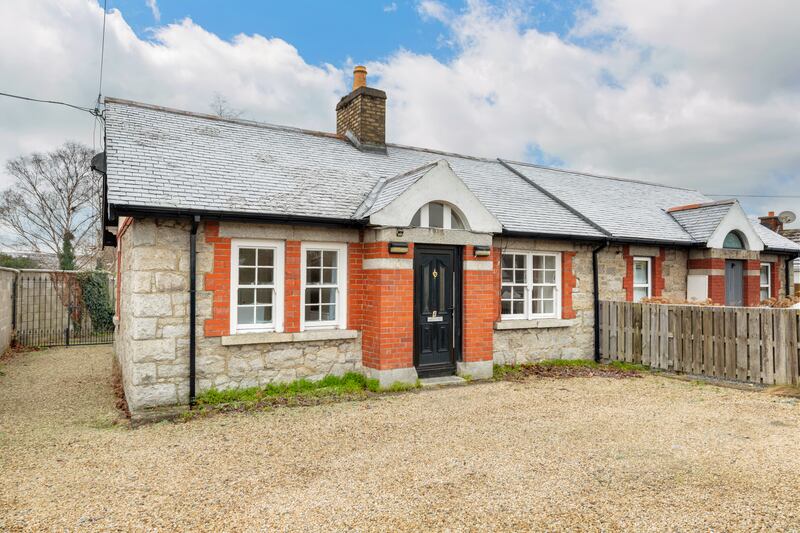 4 Knocklyon Cottages, Knocklyon Road, Knocklyon, Dublin 16