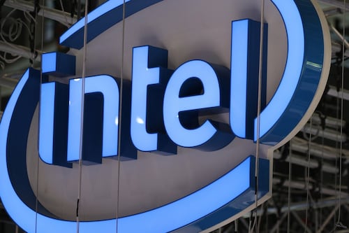 Intel warns of delays to next generation of microchips