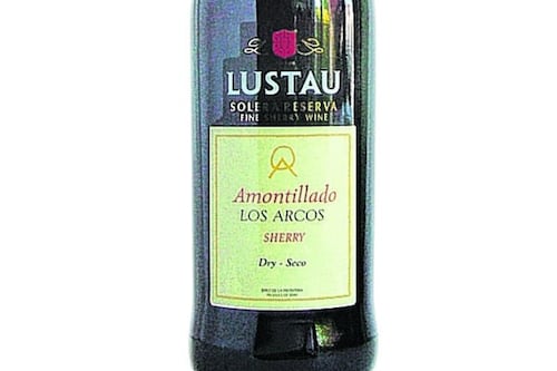 Lustau Los Arcos Amontillado, 18.5%, €12.99 half bottle