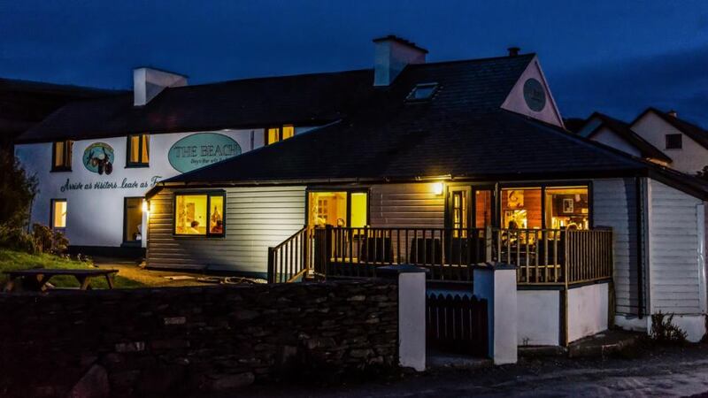 Day’s Beach Bar and Guesthouse
Inishbofin, Co Galway