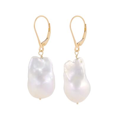 Wild Beauty pearl earrings �399