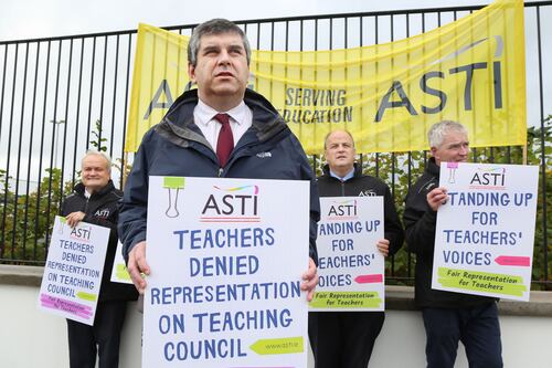 Row over ‘unlawful’ protest outside school ahead of Minister for Education’s visit