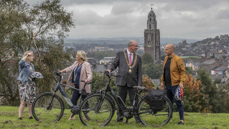 E-bike ambassadors Stevie G (right) and Deirdre O’Shaughnessy (left), partners in the Cork We-Bike campaign, with Mayor of Co Cork Cllr Mary Linehan-Foley and Lord Mayor of Cork, Cllr Joe Kavanagh, at the launch of the new wE-Bike campaign. Photograph: Clare Keogh