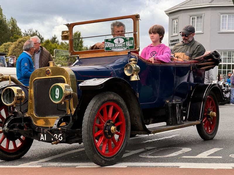 Fergus Cooper and Danny Cooper in the 1912 Argyle 12HP.