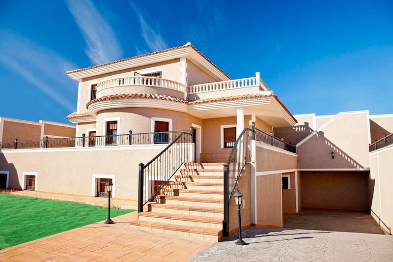 This Alicante home is less than five minutes’ drive to a number of beaches