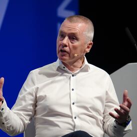 ‘Absolutely possible’ to produce enough sustainable jet fuel to decarbonise aviation, says Willie Walsh 