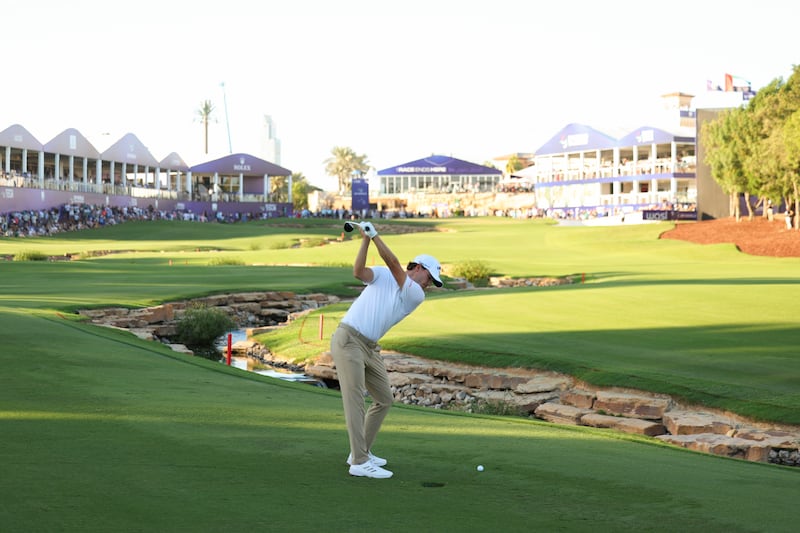 Rasmus Hojgaard plays his third shot on the 18th hole on day three of the DP World Tour Championship 2024. Photograph: Andrew Redington/Getty Images