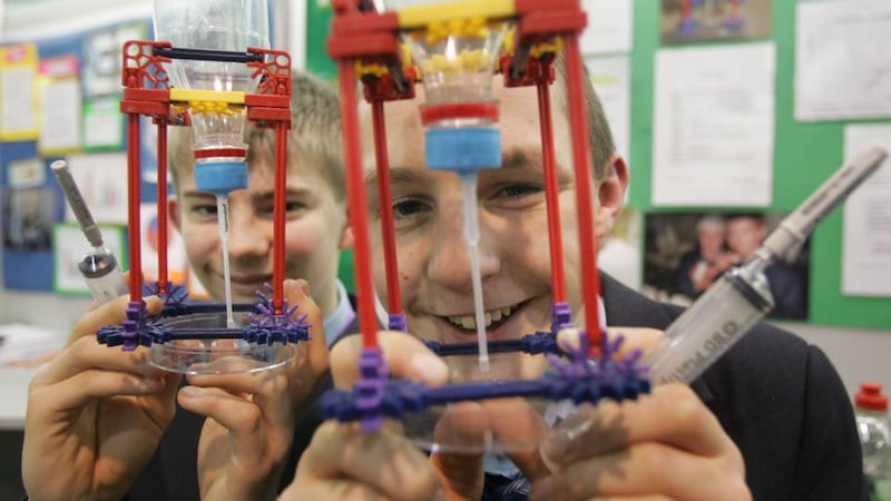 Liam McCarthy and John D O’Callaghan with their winning project at the 2009 BT Young Scientist & Technology Exhibition. Photograph: Alan Betson/The Irish Times