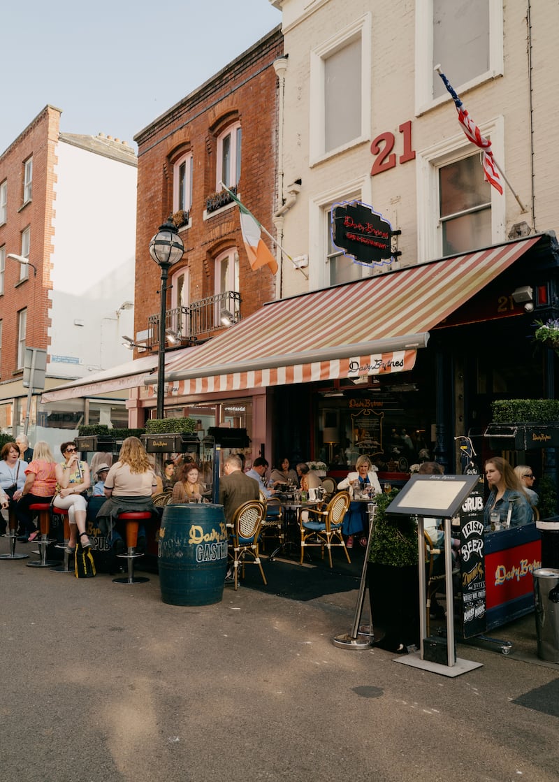  Outdoor seating at the Davy Byrnes, a bar and restaurant where Leopold Bloom, in James Joyce’s novel Ulysses, partook of a Gorgonzola sandwich and a glass of Burgundy. Photograph: Ellius Grace/New York Times