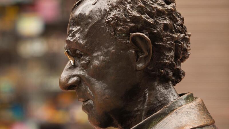 Statue of film director Woody Allen in Oviedo, Asturias.