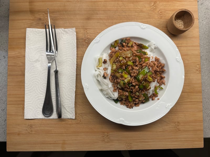 Greg O'Shea's leek and turkey mince stir fry