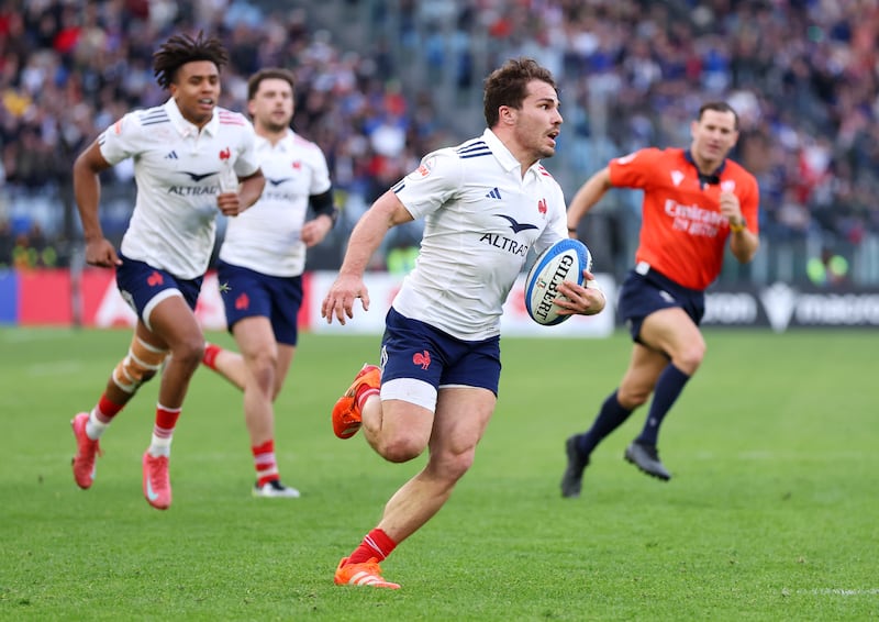 Antoine Dupont regularly performs magic for France. Photograph: David Rogers/Getty Images