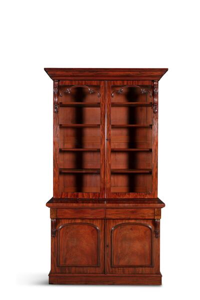 Lot 275 a large Victorian mahogany bookcase  600- 800