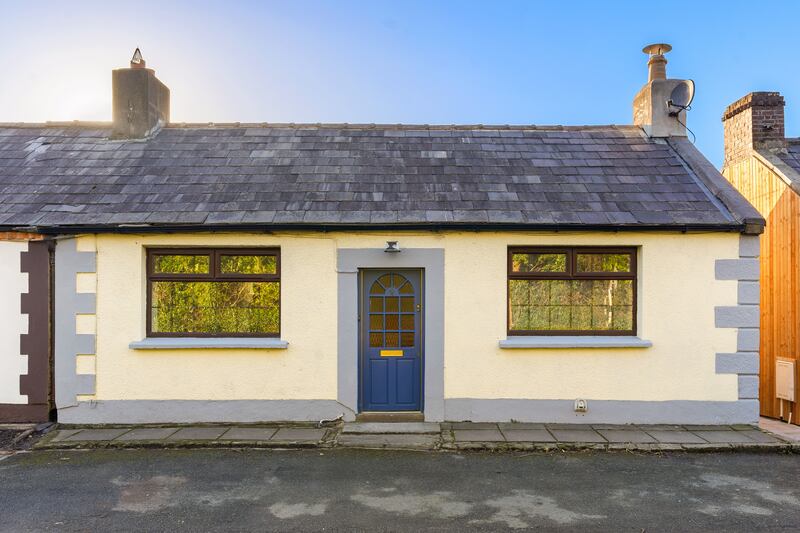 4 Moss Cottages, Enniskerry Road, Kilternan, Dublin 18