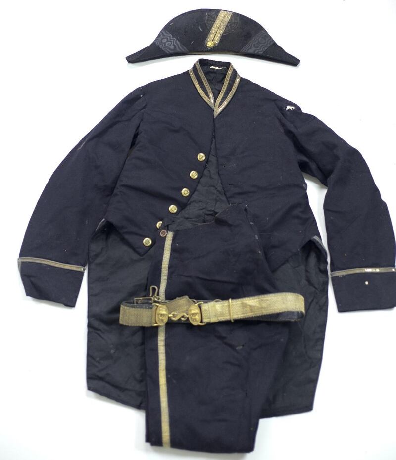 Lot 286, high sheriff’s uniform