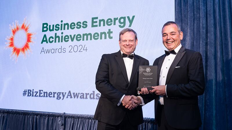 Cormac Manning, head of resource recovery at Bord na Móna, presents the energy leader 2024 award to Adrian McCarthy, Johnson & Johnson Innovative Medicine