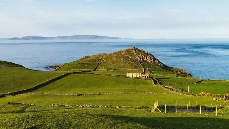 Torr Head is surrounded by abandoned coastguard houses and crowned by a 19th-century station that was abandoned in the 1920s.