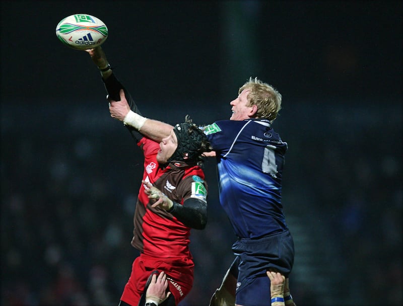 Simon Easterby in action for Scarlets against Leinster's Leo Cullen during a Heineken Cup game in December 2009. Photograph: Morgan Treacy/ Inpho