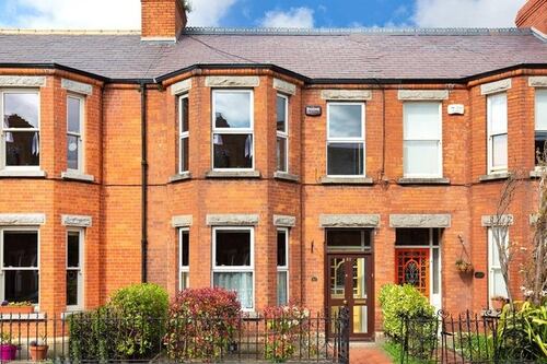 What sold for about €580k in Rathgar, Kilmainham, Glenageary and Dundrum