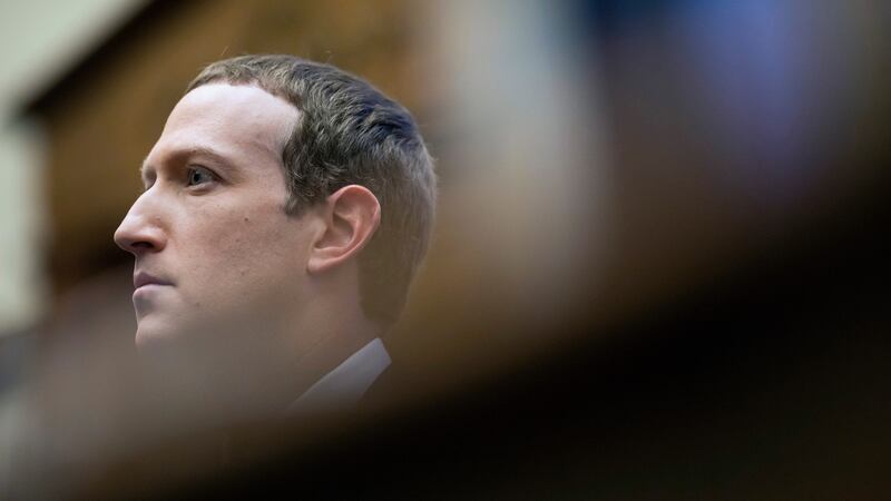 Facebook CEO Mark Zuckerberg: Leans on a group of friends and early employees for counsel. Photograph: Eric Thayer/The New York Times