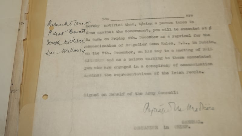 Some 95,006 pieces of paper belonging to the archive of Richard Mulcahy have been digitised including this death warrant signed by him before the execution of four Republican prisoners during the Civil War.